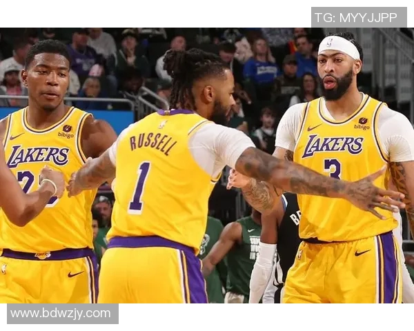 费雷堡主场迎战美因次双方争夺宝贵积分激战一触即发