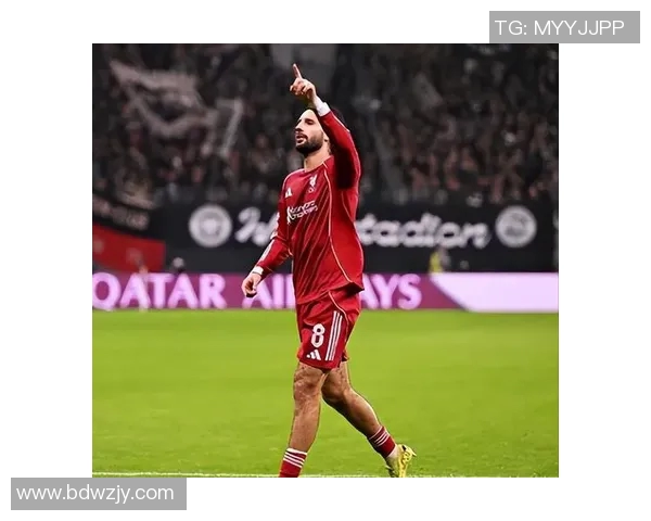 利物浦与皇马激战正酣文字直播全程回顾与精彩瞬间分析