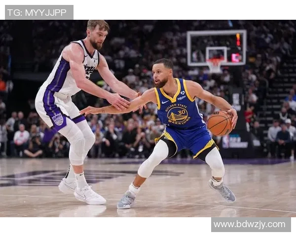 勇士与鹈鹕季后赛对决央视直播精彩回顾与分析