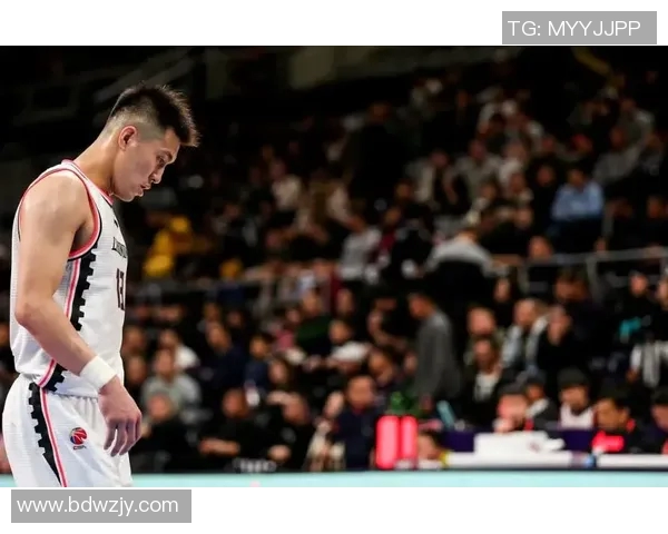 胡金秋的崛起之路:从默默无闻到CBA明星球员的奋斗历程与未来展望 胡金秋的崛起之路:从默默无闻到CBA明星球员的奋斗历程与未来展望