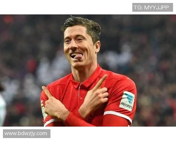 莱万重返德甲与旧主交锋拜仁球迷怒斥其忘恩负义情感纠葛 莱万重返德甲与旧主交锋拜仁球迷怒斥其忘恩负义情感纠葛