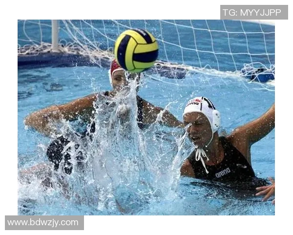 水球对决俄罗斯与匈牙利的精彩较量展现竞技魅力与团队精神