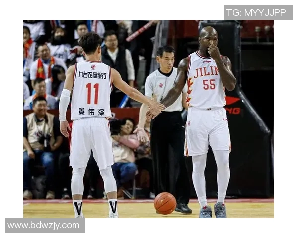 火箭队与太阳队激战正酣2月5日精彩对决即将上演