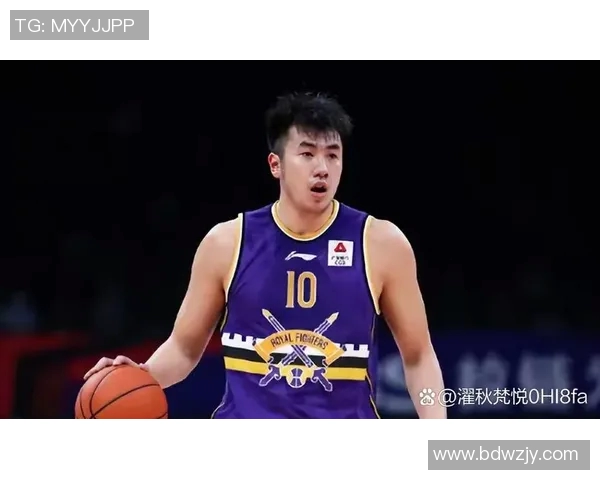 邹雨宸：从篮球新星到职业生涯的辉煌旅程与未来展望