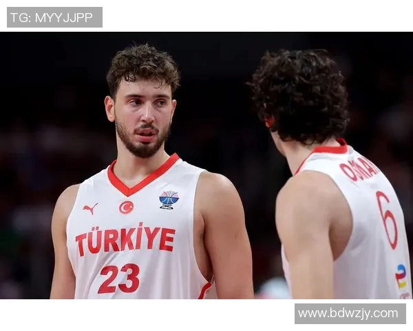 2000年悉尼奥运会男篮中国队与土耳其队激战回顾与精彩瞬间分析 2000年悉尼奥运会男篮中国队与土耳其队激战回顾与精彩瞬间分析