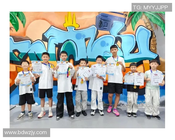 全国街舞大赛点评深圳攀岩队展现出色比赛经验与精彩表现