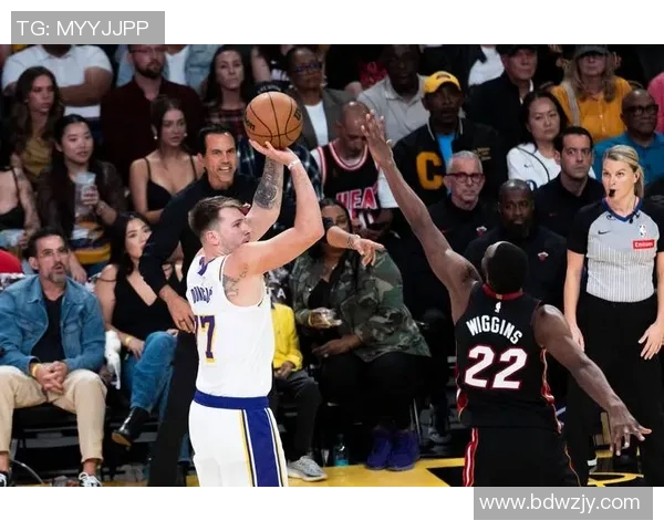 湖人对热火的历史交锋记录及最新战绩分析