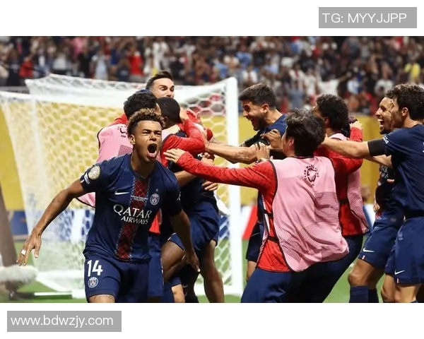 皇马与曼联国际杯巅峰对决球迷期待经典对抗盛宴 皇马与曼联国际杯巅峰对决球迷期待经典对抗盛宴