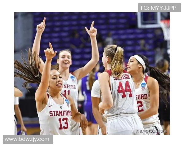芝加哥天空女篮对决菲尼克斯水星精彩赛况回顾与分析