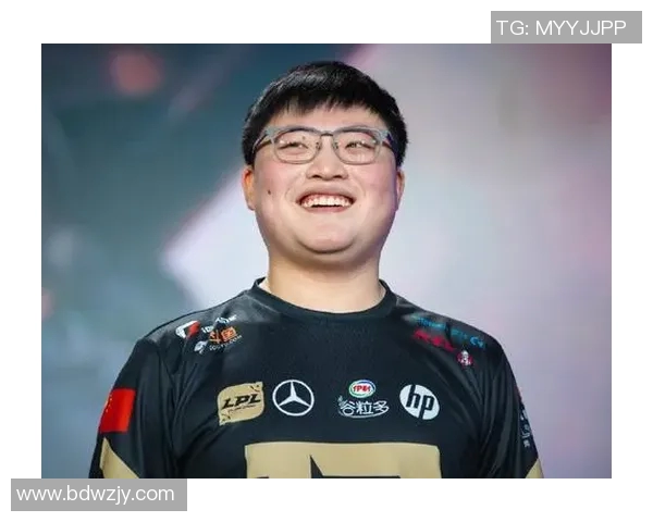 赛后复盘：RNG与IG在比赛中的战术意识与团队配合分析